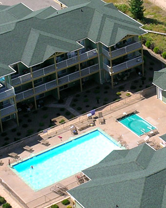 lakeside-estates-pool